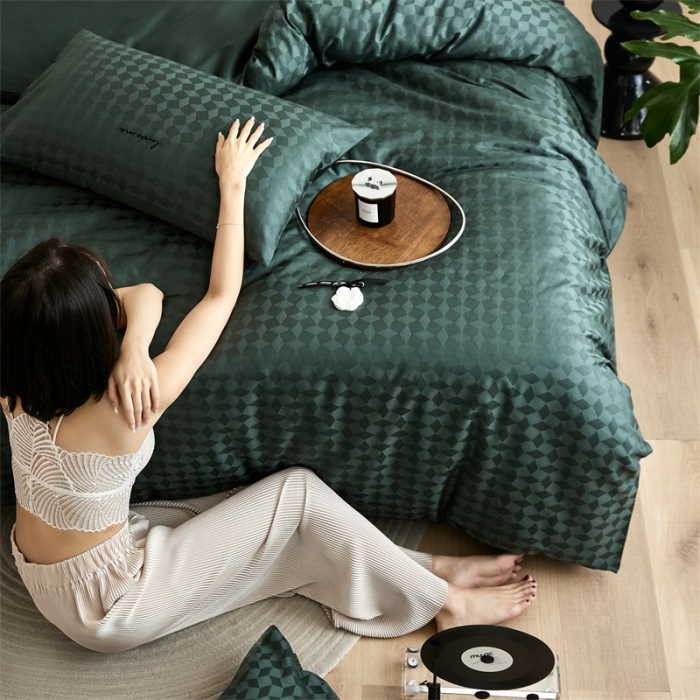 91家纺网 家纺一手货源 找家纺 安莱生活 2023爆款100S纯棉提花轻工艺刺绣系列四件套 轻工艺刺绣-雾都伦敦墨绿