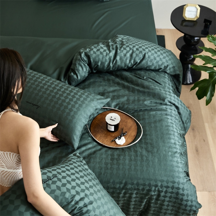 91家纺网 家纺一手货源 找家纺 安莱生活 2023爆款100S纯棉提花轻工艺刺绣系列四件套 轻工艺刺绣-雾都伦敦墨绿