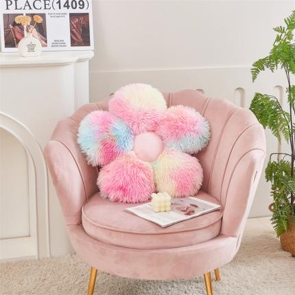 91家纺网 家纺一手货源 找家纺 2025跨境水貂绒长毛绒花瓣坐垫花朵抱枕靠垫沙发垫汽车靠背飘窗床头摆件亚马逊