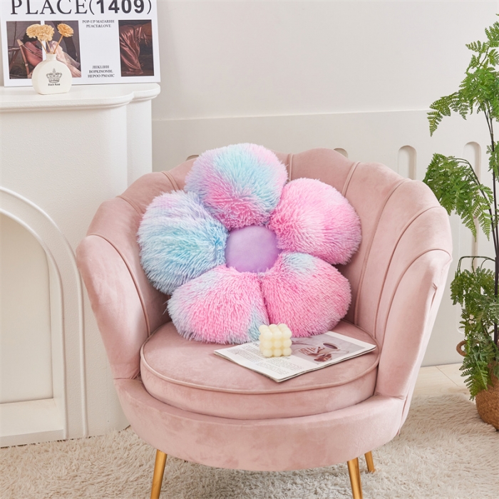 91家纺网 家纺一手货源 找家纺 2025跨境水貂绒长毛绒花瓣坐垫花朵抱枕靠垫沙发垫汽车靠背飘窗床头摆件亚马逊