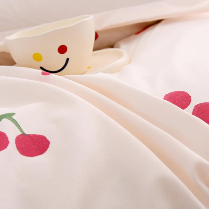 91家纺网 家纺一手货源 找家纺 梵巢家纺 芦荟棉三四件套，床单，被套，枕套化纤四件套樱桃