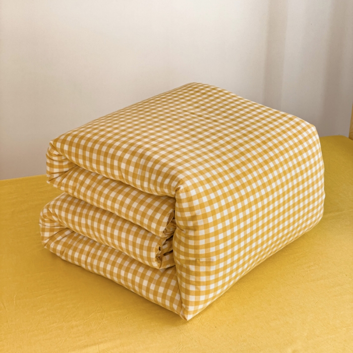 91家纺网 家纺一手货源 找家纺 玖弘家居 2023新款A类全棉色织学生上下铺三件套 淡黄小格