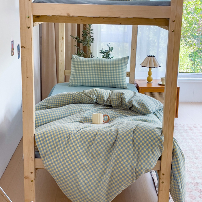 91家纺网 家纺一手货源 找家纺 玖弘家居 2023新款A类全棉色织学生上下铺三件套 兰黄小格