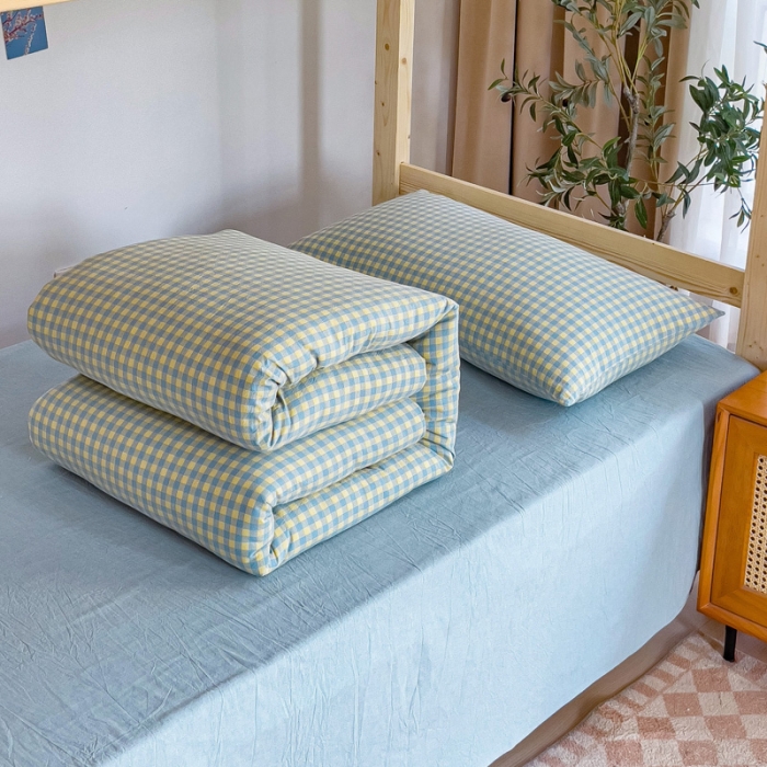 91家纺网 家纺一手货源 找家纺 玖弘家居 2023新款A类全棉色织学生上下铺三件套 兰黄小格