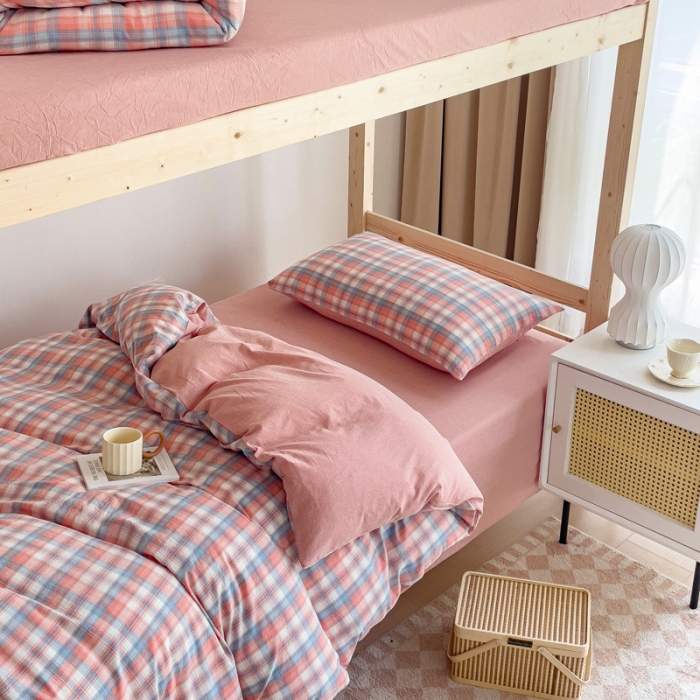 91家纺网 家纺一手货源 找家纺 玖弘家居 2023新款A类全棉色织学生上下铺三件套 星空桔