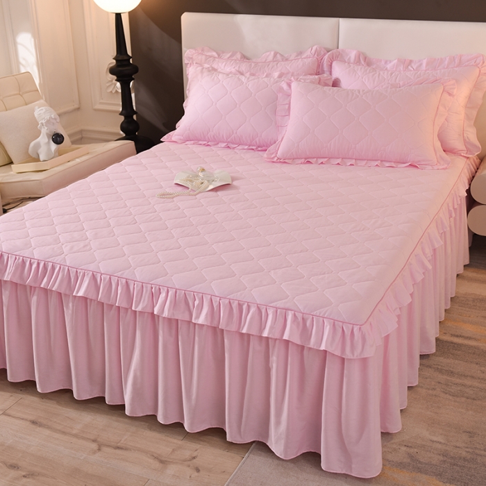 91家纺网 家纺一手货源 找家纺 美达 2025新款A类全棉抗菌夹棉床裙 记忆粉