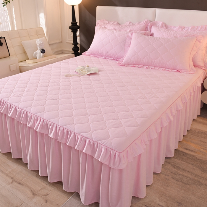 91家纺网 家纺一手货源 找家纺 美达 2025新款A类全棉抗菌夹棉床裙 记忆粉