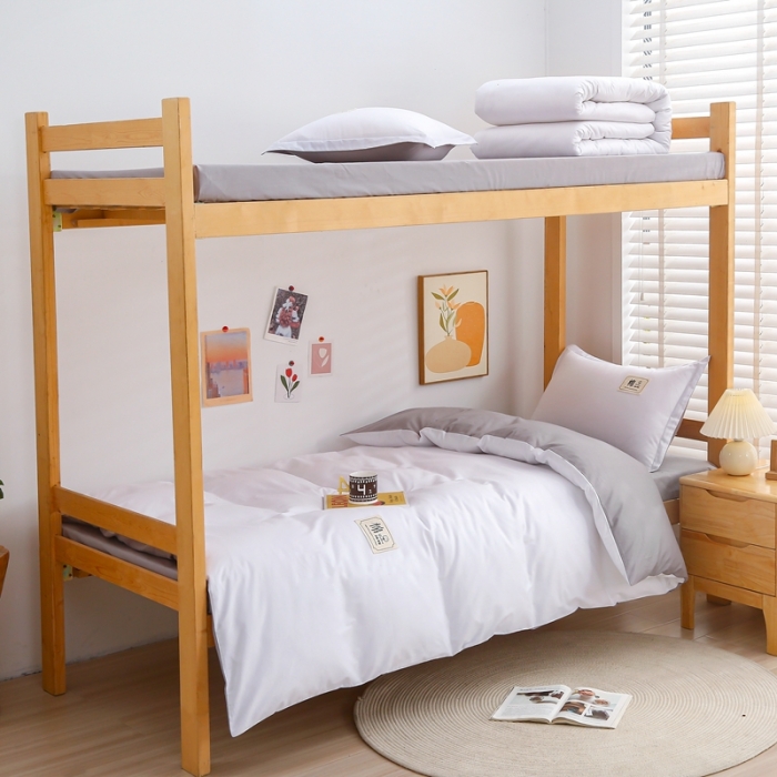 91家纺网 家纺一手货源 找家纺 乐旗 2023新款全棉13372纯色三件套木头床风格 白+灰