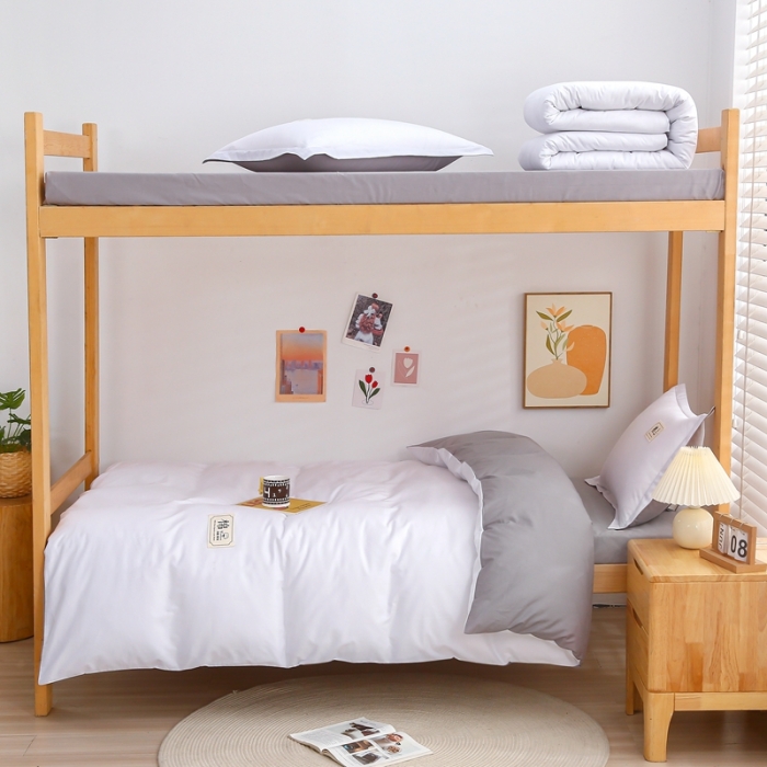 91家纺网 家纺一手货源 找家纺 乐旗 2023新款全棉13372纯色三件套木头床风格 白+灰