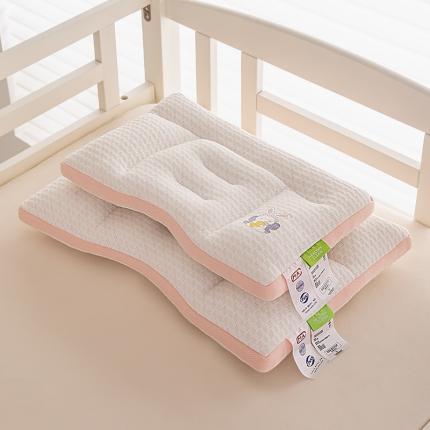 91家纺网 家纺一手货源 找家纺 贵夫人 2023新款学生儿童分区护颈枕 山茶粉40*60cm一对