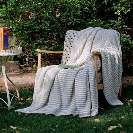 暖绵绵 2025新款半边绒斯图毛毯 米色