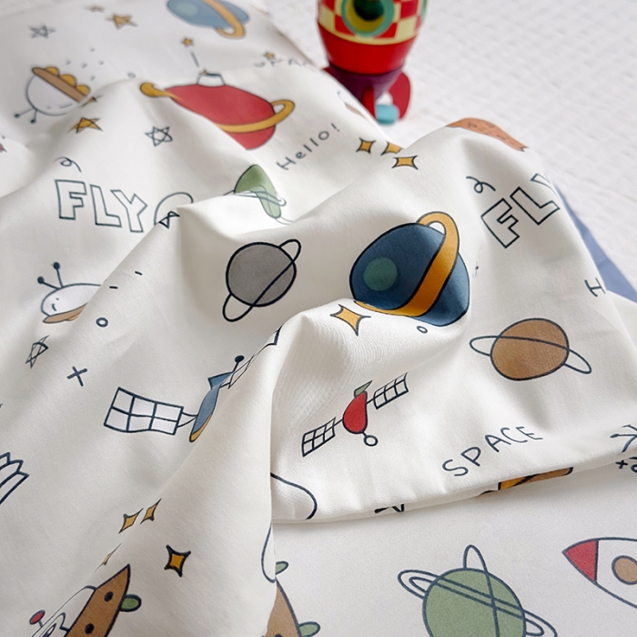 91家纺网 家纺一手货源 找家纺 荷马之梦 2023新款蜜糖系列—A类60s长绒棉儿童枕套 独行月球