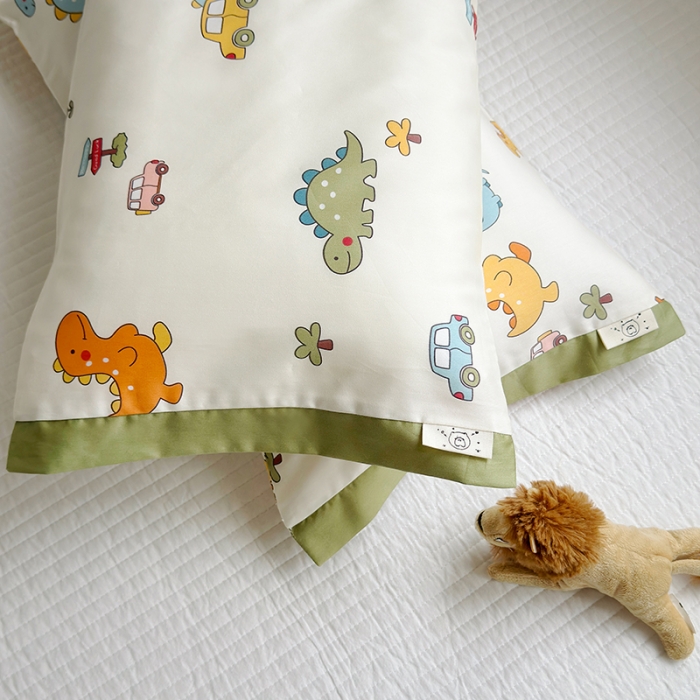 91家纺网 家纺一手货源 找家纺 荷马之梦 2023新款蜜糖系列—A类60s长绒棉儿童枕套 恐龙宝宝