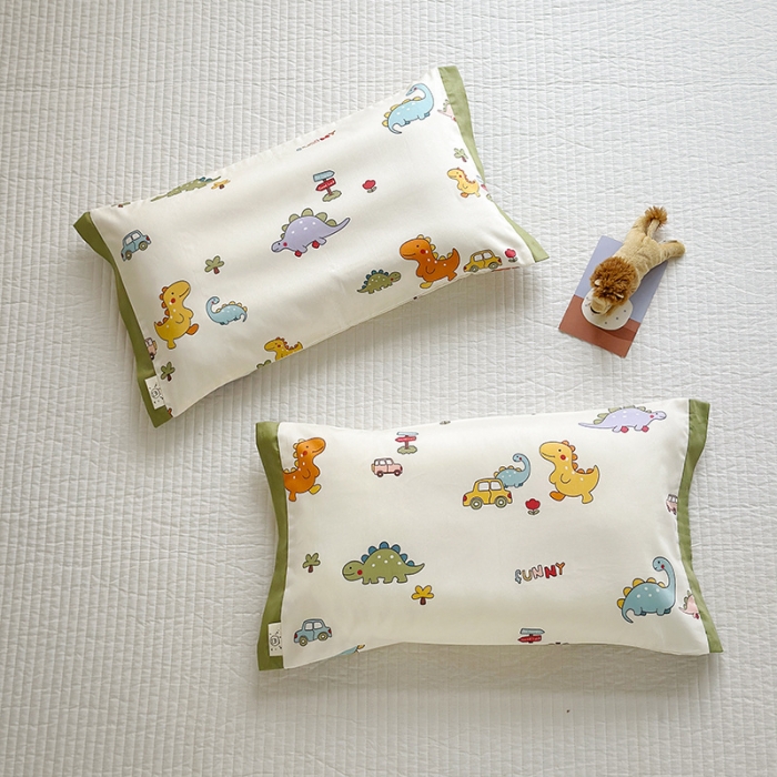 91家纺网 家纺一手货源 找家纺 荷马之梦 2023新款蜜糖系列—A类60s长绒棉儿童枕套 恐龙宝宝