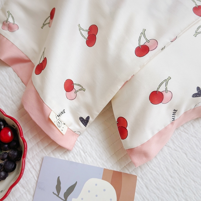 91家纺网 家纺一手货源 找家纺 荷马之梦 2023新款蜜糖系列—A类60s长绒棉儿童枕套 小樱桃