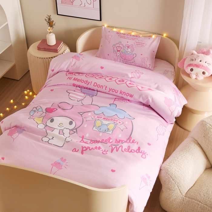 91家纺网 家纺一手货源 找家纺 （总）蘭菲 2023新款幼儿园全棉印染三丽鸥全棉大版卡通三件套