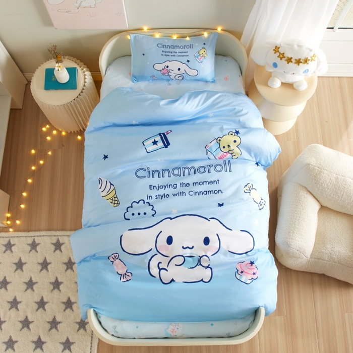 91家纺网 家纺一手货源 找家纺 蘭菲 2023新款幼儿园全棉印染三丽鸥全棉大版卡通三件套 吃货