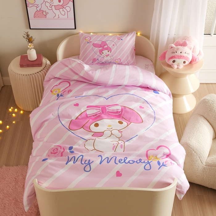 91家纺网 家纺一手货源 找家纺 蘭菲 2023新款幼儿园全棉印染三丽鸥全棉大版卡通三件套 天真