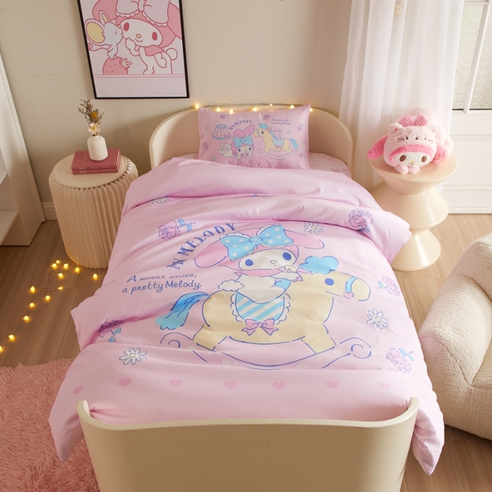 91家纺网 家纺一手货源 找家纺 蘭菲 2023新款幼儿园全棉印染三丽鸥全棉大版卡通三件套 小乐乐