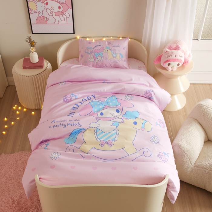 91家纺网 家纺一手货源 找家纺 蘭菲 2023新款幼儿园全棉印染三丽鸥全棉大版卡通三件套 小乐乐