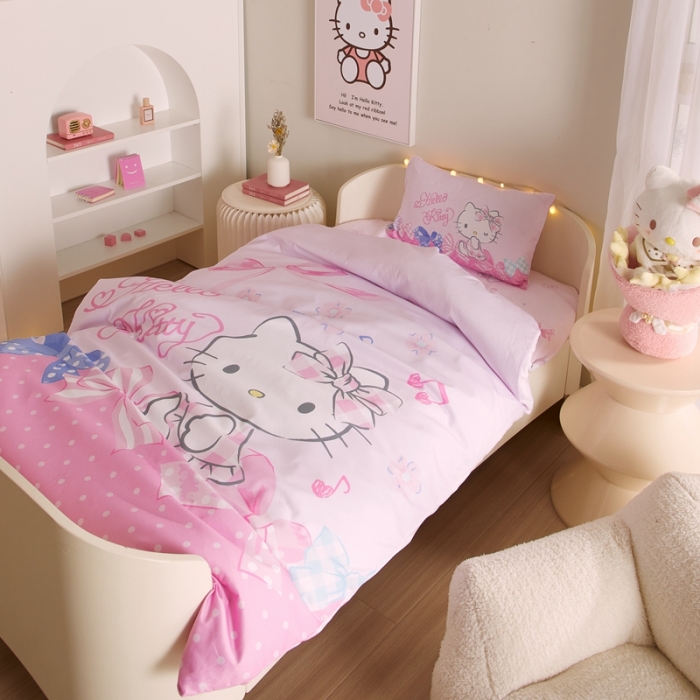 91家纺网 家纺一手货源 找家纺 蘭菲 2023新款幼儿园全棉印染三丽鸥全棉大版卡通三件套 炫彩kt