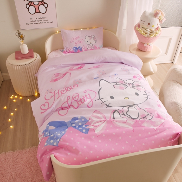 91家纺网 家纺一手货源 找家纺 蘭菲 2023新款幼儿园全棉印染三丽鸥全棉大版卡通三件套 炫彩kt