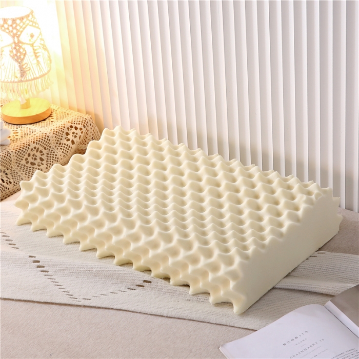 91家纺网 家纺一手货源 找家纺 （总）古吉梦 2023新款颗粒按摩枕狼牙枕平枕乳胶枕