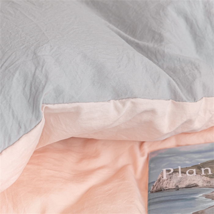 91家纺网 家纺一手货源 找家纺 古吉梦 2024新款纯色-双拼水洗棉学生三件套 纯色-奶油粉+山灰