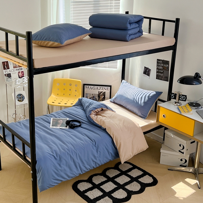 91家纺网 家纺一手货源 找家纺 蓝淋家纺 2023新款水洗棉学生宿舍亲肤三件套四件套 浅蓝灰+奶茶