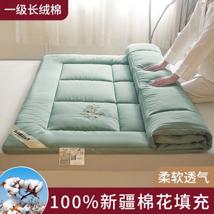 91家纺网 家纺一手货源 找家纺 千百笠 2023新款新疆棉花万针刺绣床垫垫被软垫棉花垫被褥棉絮淳朴-绿