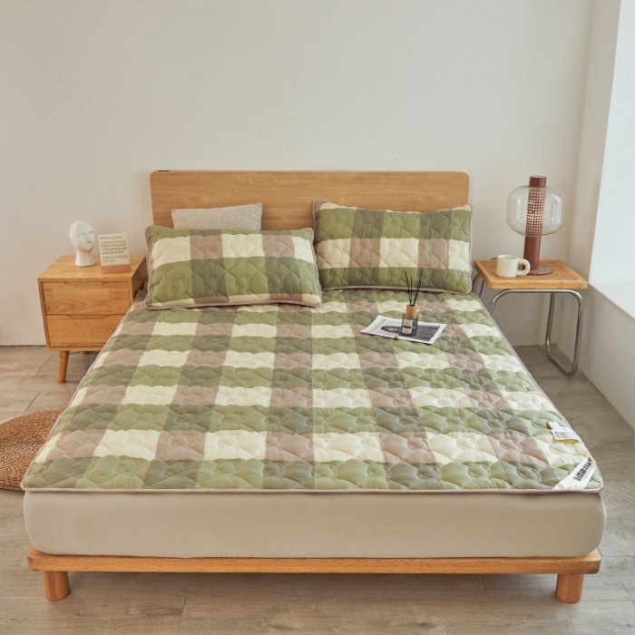 91家纺网 家纺一手货源 找家纺 千百笠 2023新疆棉花床褥软垫床护垫家用床垫软垫可折叠垫子床褥 典雅-绿格