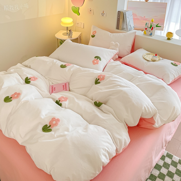 91家纺网 家纺一手货源 找家纺 眠帛家居 2023新款A类水洗棉毛巾绣四件套 朵朵奶油粉