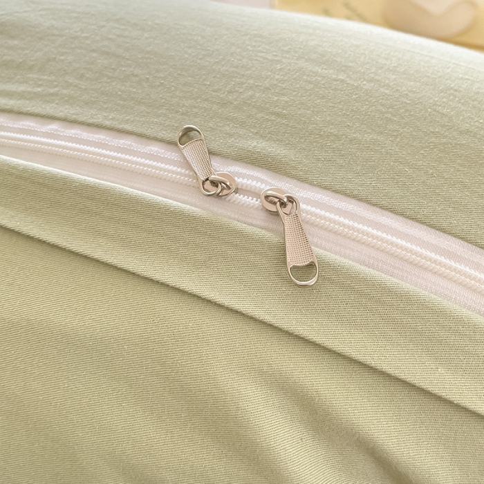 91家纺网 家纺一手货源 找家纺 眠帛家居 2023新款A类水洗棉毛巾绣四件套 朵朵奶油绿