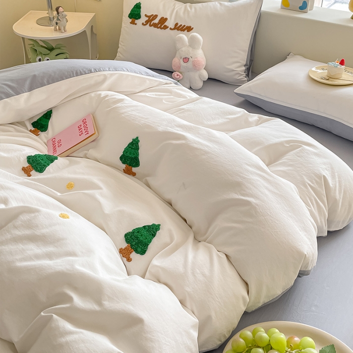 91家纺网 家纺一手货源 找家纺 眠帛家居 2023新款A类水洗棉毛巾绣四件套 圣诞树蓝灰