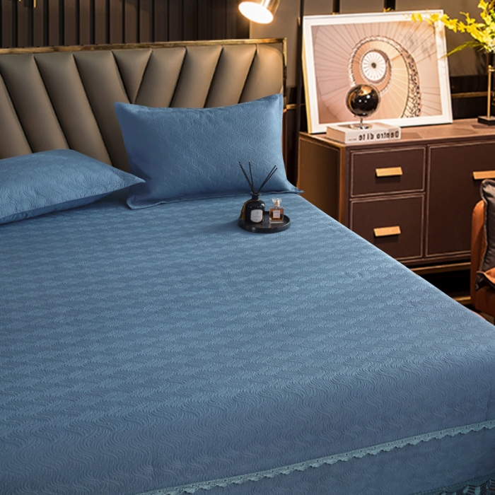 91家纺网 家纺一手货源 找家纺 OL家纺 2023新款全棉水溶花边素色床盖夹棉三件套 藏青
