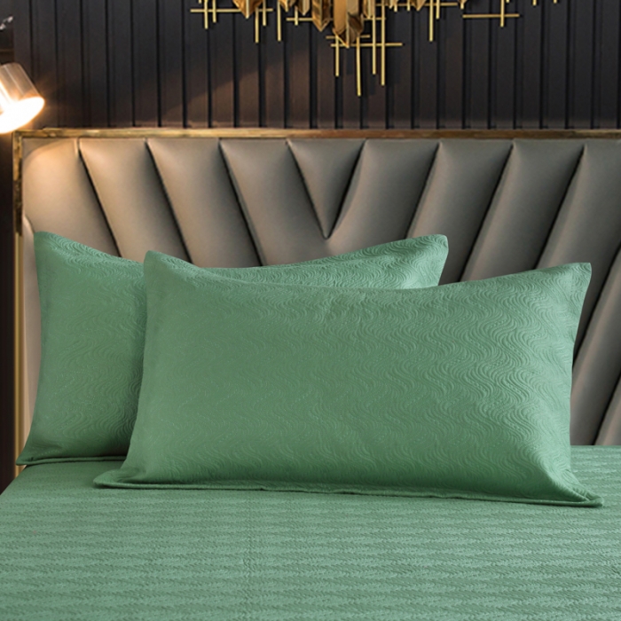 91家纺网 家纺一手货源 找家纺 OL家纺 2023新款全棉水溶花边素色床盖夹棉三件套 草绿