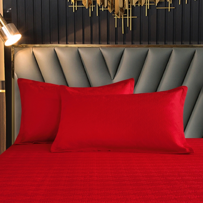 91家纺网 家纺一手货源 找家纺 OL家纺 2023新款全棉水溶花边素色床盖夹棉三件套 大红