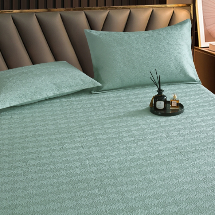 91家纺网 家纺一手货源 找家纺 OL家纺 2023新款全棉水溶花边素色床盖夹棉三件套 湖兰