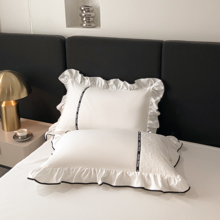 91家纺网 家纺一手货源 找家纺 乐卧家居 2026新款时尚压花撞色织带荷叶边四件套-丽可系列 丽可-白