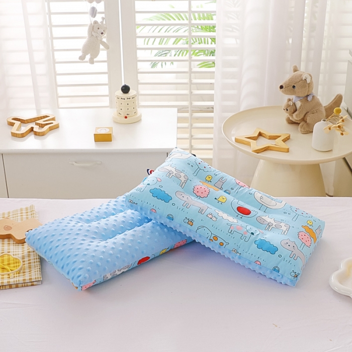 91家纺网 家纺一手货源 找家纺 冬巢 2023新款A类全棉豆豆绒儿童枕头芯纯棉豆豆枕 动物乐园