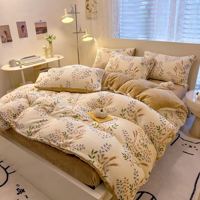 91家纺网 家纺一手货源 找家纺 芃成 2023新款牛奶绒印花单被套 春意盎然