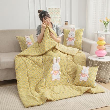 91家纺网 家纺一手货源 找家纺 翰轩家居 2023新款水洗棉麻植物精油香薰萌萌兔抱枕被 萌萌兔-心动柠檬
