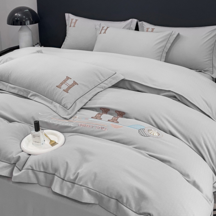 91家纺网 家纺一手货源 找家纺 金米诺 2024新款锦棉提花四件套刺绣系列-欧曼 欧曼-灰色