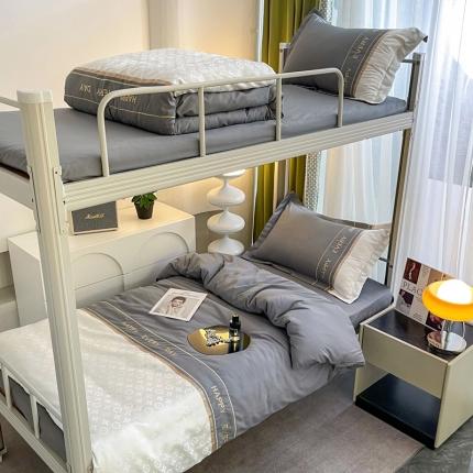 91家纺网 家纺一手货源 找家纺 （总）苏源 2023新款学生季上下铺四季水洗棉绣花提花四件套柏林系列