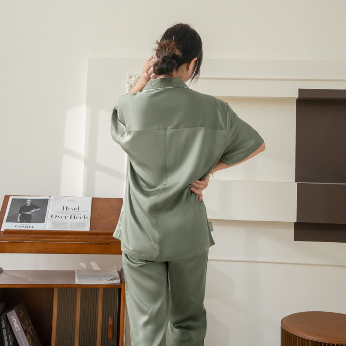 91家纺网 家纺一手货源 找家纺 都市轻奢天丝棉/天丝家居服套装可外穿韩版宽松情侣睡衣 宝石绿-天丝