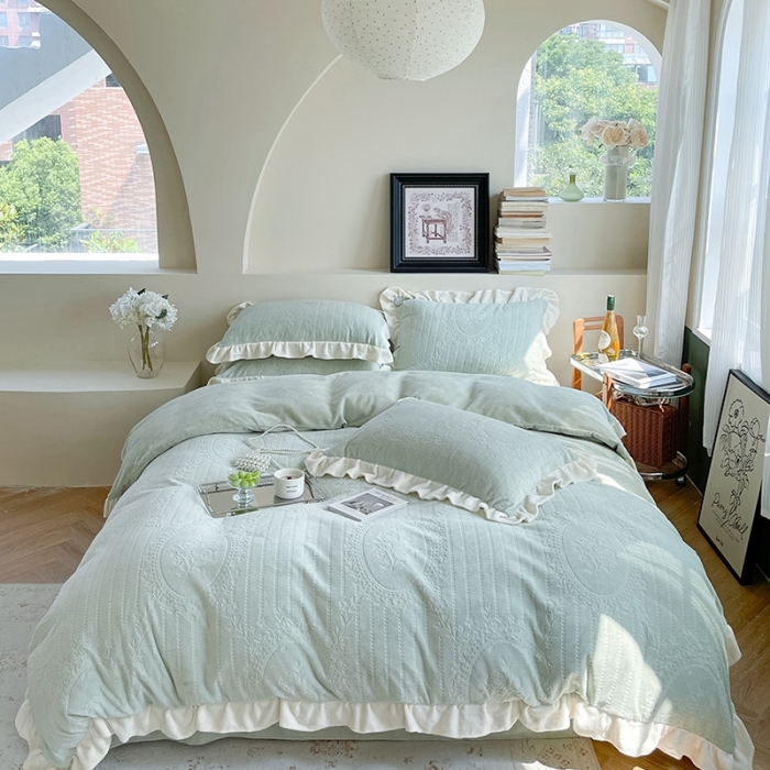 91家纺网 家纺一手货源 找家纺 （总）萝莉家纺 2023新款公主风加厚牛奶绒立体压花四件套