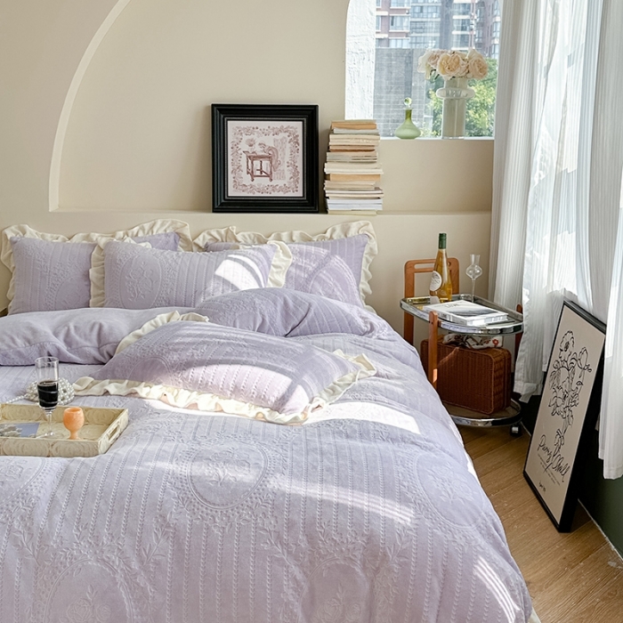 91家纺网 家纺一手货源 找家纺 萝莉家纺 2023新款公主风加厚牛奶绒立体压花四件套 菲尔紫