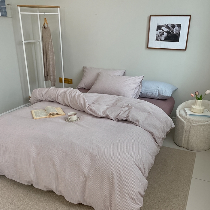 91家纺网 家纺一手货源 找家纺 （总）云上 2023新款全棉色织水洗棉四件套无印专柜同款极细条纹