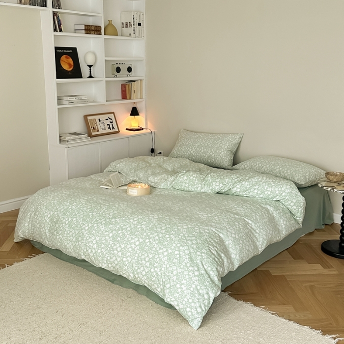 91家纺网 家纺一手货源 找家纺 爱丽丝 2023新款全活性印花全棉a类母婴级针织棉四件套 薄雾清晨（绿）