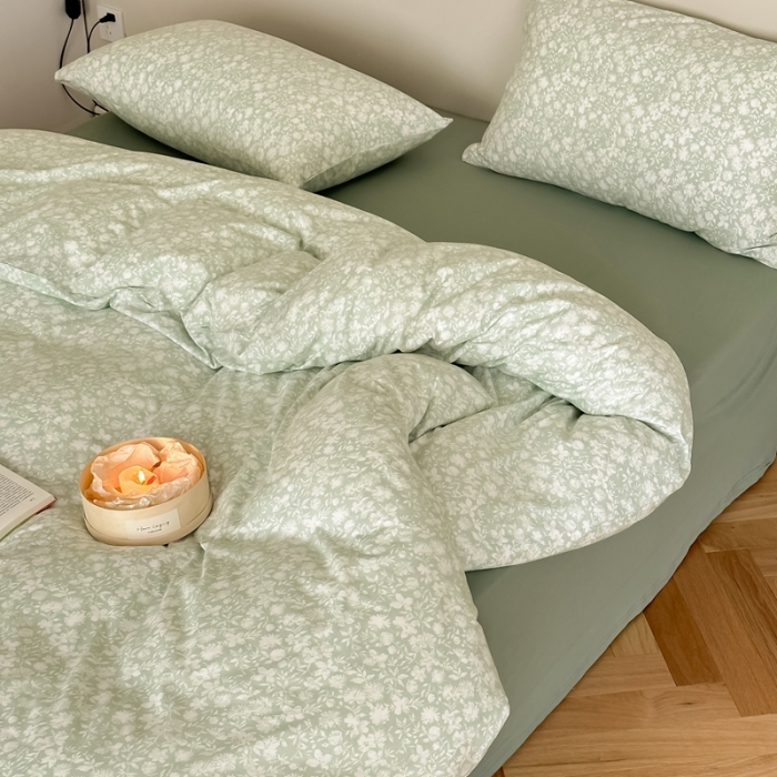 91家纺网 家纺一手货源 找家纺 爱丽丝 2023新款全活性印花全棉a类母婴级针织棉四件套 薄雾清晨（绿）